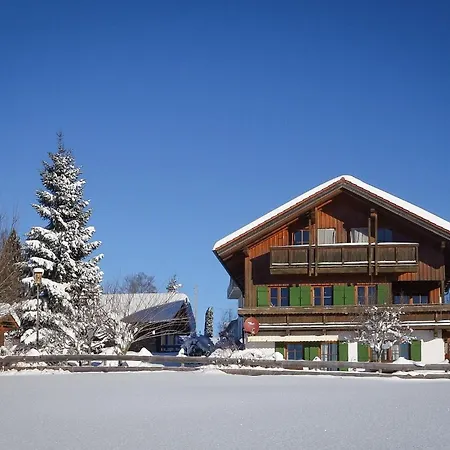 펜션 Allgaeu Holzhaus I Bergpanorama & Pur Im Herzen Des Allgaeus!